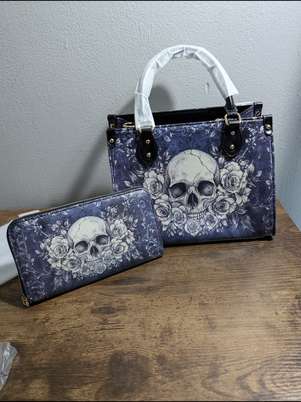 FROSTMOURNE Skullette Exclusive Bag + Wallet Bundle